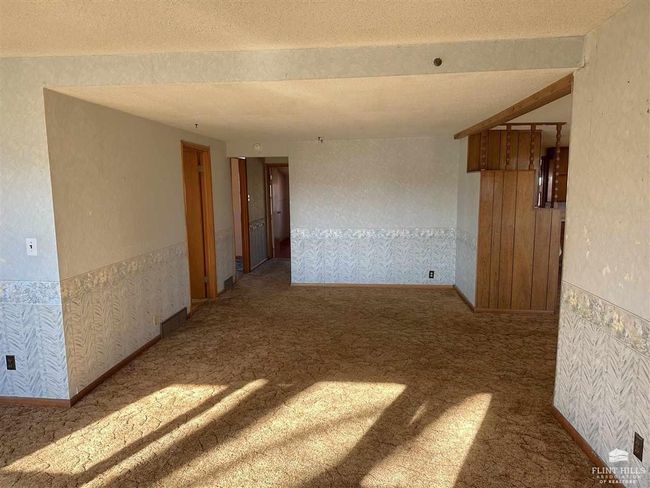 20 Pine St, House other with 3 bedrooms, 2 bathrooms and null parking in Miltonvale KS | Image 16