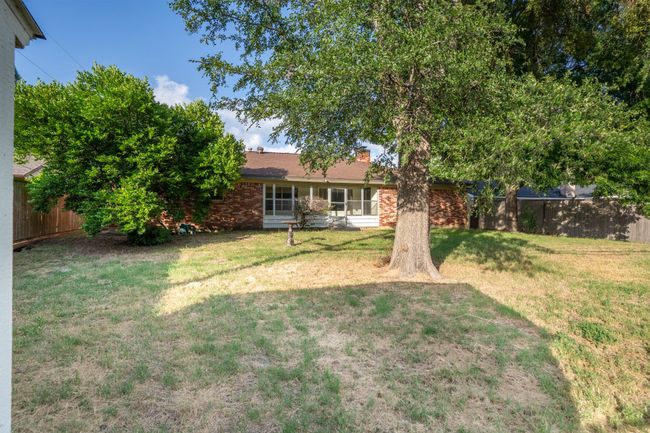 1905 Cimarron Trl, House other with 3 bedrooms, 2 bathrooms and null parking in Hurst TX | Image 34