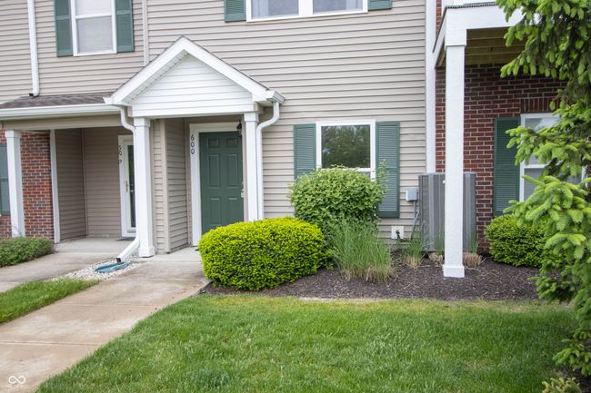 UNIT-600 - 12145 Bubbling Brook Dr, Condo with 2 bedrooms, 1 bathrooms and null parking in Fishers IN | Image 8