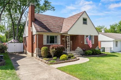 2617 Hazelwood Avenue, House other with 3 bedrooms, 1 bathrooms and null parking in Dayton OH | Image 2