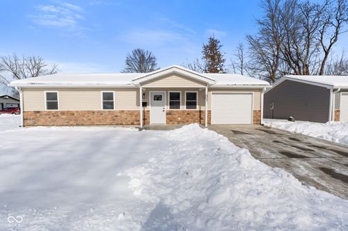 403 N Jackson St, Crothersville, IN, 47229-1217 | Card Image