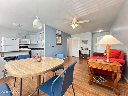 e209-8060 E Broadway Boulevard, Tucson, AZ, 85710 | Card Image