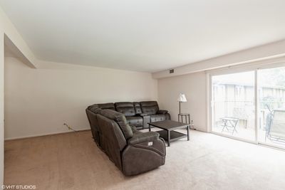 201 - 2301 Beau Monde Boulevard, Condo with 2 bedrooms, 2 bathrooms and 2 parking in Lisle IL | Image 2