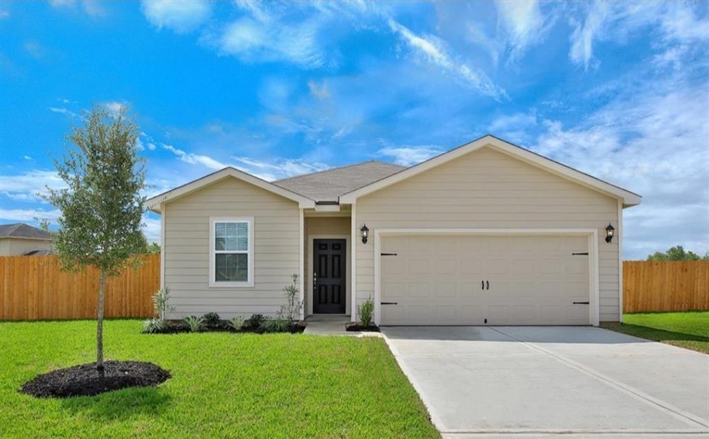 Walnut Ln, Brookshire, TX 77423
