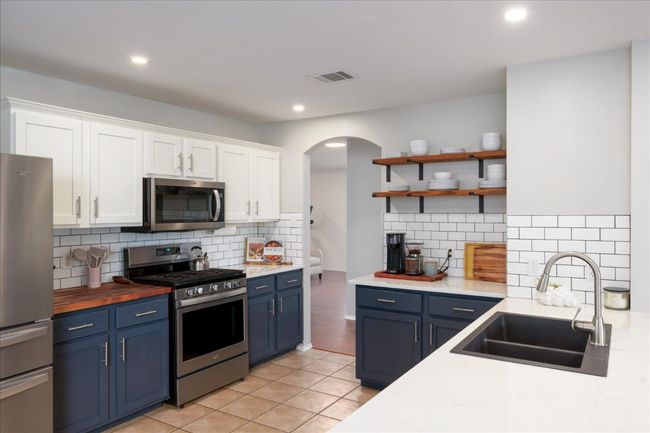 103 San Jacinto Dr, House other with 4 bedrooms, 3 bathrooms and null parking in Kyle TX | Image 11