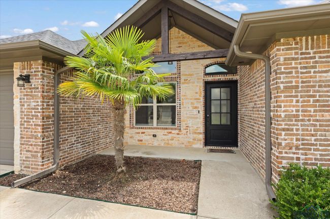2502 Oasis Dr, House other with 4 bedrooms, 3 bathrooms and null parking in Longview TX | Image 40