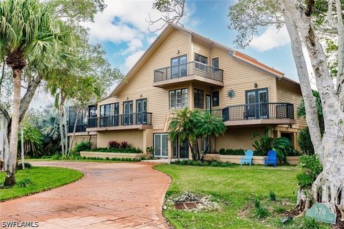 376 Leatherfern Ln, MARCO ISLAND, FL, 34145-1863 | Card Image