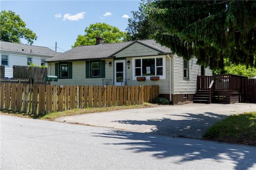 6 Kathy Ave, Coventry, RI, 02816-5360 | Card Image