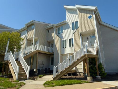 226-100 Pinewood Rd, Virginia Beach, VA, 23451-3969 | Card Image