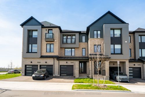 1399 Shevchenko Blvd, Oakville, ON, L6M5P3 | Card Image