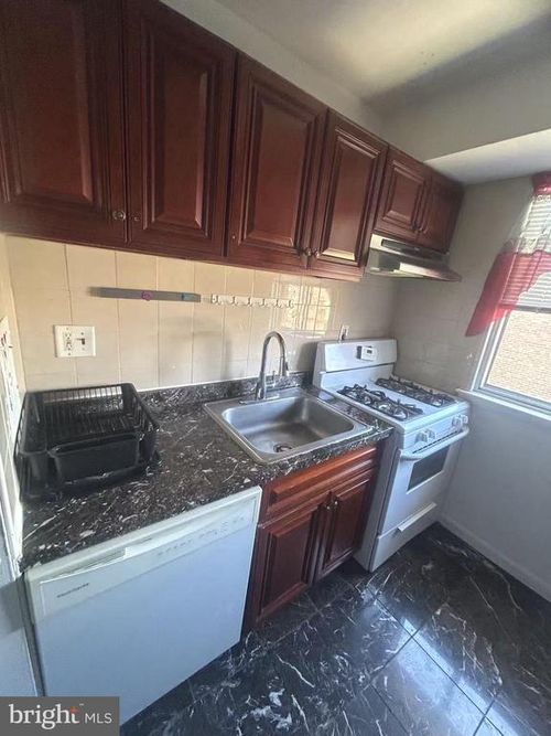 apt-y10-9921 Bustleton Ave, PHILADELPHIA, PA, 19115-1529 | Card Image