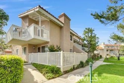 5-19092 Shoreline Ln, Huntington Beach, CA, 92648-2285 | Card Image