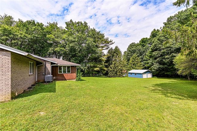 483 Twin Lakes Road, House other with 3 bedrooms, 2 bathrooms and 4 parking in Unity Twp PA | Image 9