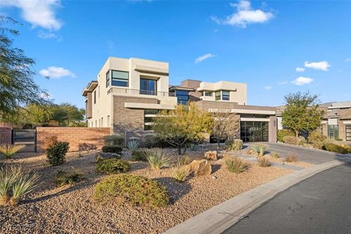 36 Hunting Horn Dr, Las Vegas, NV, 89135-7885 | Card Image