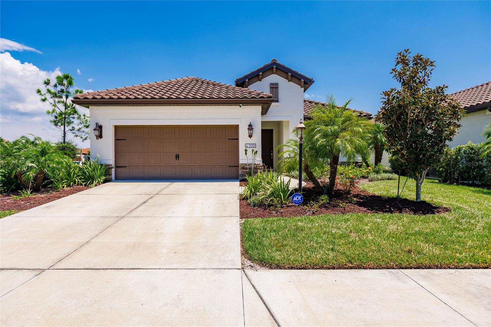 Benedetto Ct, Nokomis, FL 34275