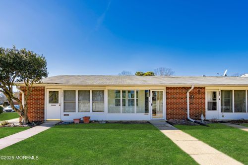 b-1145B Argyll Cir, Lakewood, NJ, 08701-6983 | Card Image
