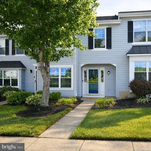 604 Lindsley Ct, BURLINGTON TOWNSHIP, NJ, 08016-4280 | Card Image