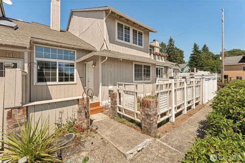 d3-442 E 31st St, Bremerton, WA, 98310-2169 | Card Image
