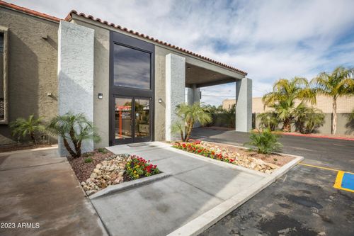 1-5615 N 7th St, Phoenix, AZ, 85014-2512 | Card Image