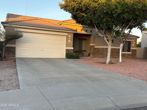 7408 W Wolf St, Phoenix, AZ, 85033-1430 | Card Image