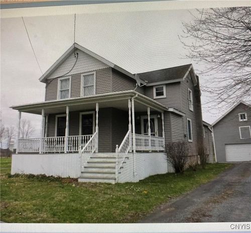 202 Monroe St, Sackets Harbor, NY, 13685-9700 | Card Image