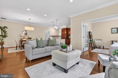 104-11 Clay Lodge Ln, BALTIMORE, MD, 21228-5498 | Card Image