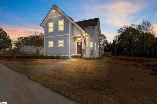 107 Potomac Ave, Greenville, SC, 29605-2119 | Card Image