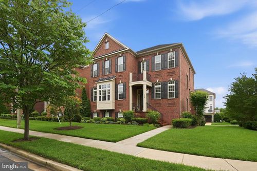 164 Crown Farm Dr, Gaithersburg, MD, 20878-4503 | Card Image
