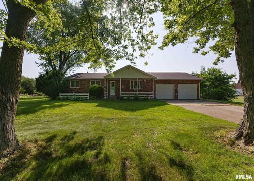 23872 E 1260th St, Geneseo, IL, 61254-8369 | Card Image