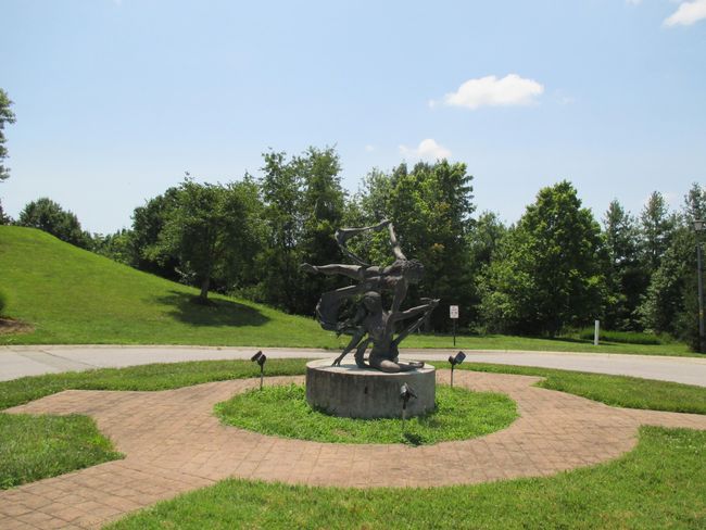 Pheasant Ridge Statue | Image 21