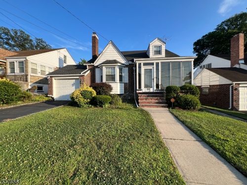 319 Delaware Ave, Union, NJ, 07083-9203 | Card Image