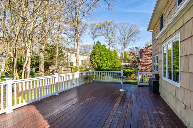 View of wooden terrace | Image 35