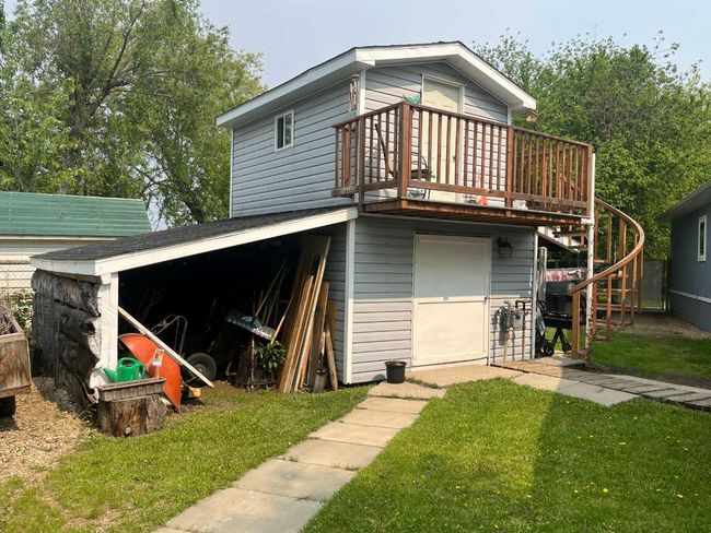714 13 Street, House other with 3 bedrooms, 2 bathrooms and 5 parking in Smith AB | Image 40