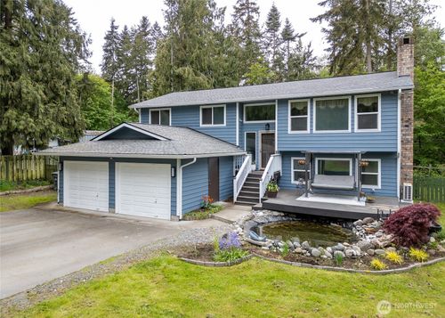 312 El Camino Dr, Sequim, WA, 98382-9456 | Card Image