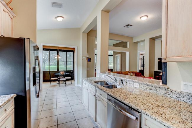 25921 San Rafael Ct, House other with 2 bedrooms, 2 bathrooms and null parking in HOWEY IN THE HILLS FL | Image 26