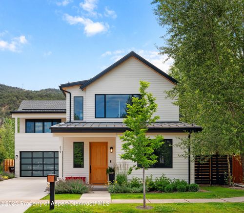 219 Juniper Ct, Basalt, CO, 81621-8502 | Card Image