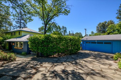 930 Oak Terrace Rd, Placerville, CA, 95667-3425 | Card Image