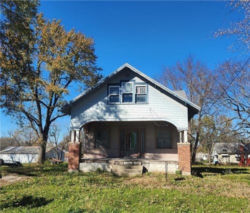 107 E 2nd Street, Winston, MO, 64689 | Card Image