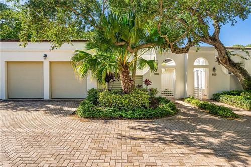 8421-8421 Sabal Palm Ct, Vero Beach, FL, 32963-4296 | Card Image