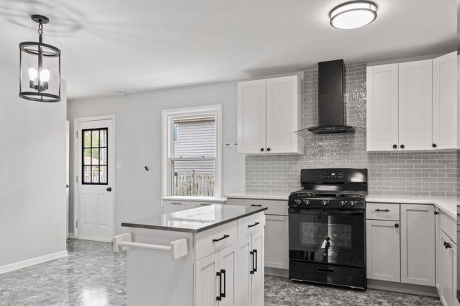 11-353 N Wright St-11 | Image 7