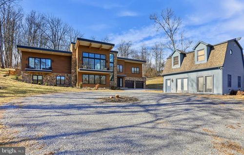 222 Vaughndom Way, MARTINSBURG, WV, 25404-1297 | Card Image