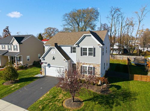 308 Adrien Ct, Commercial Point, OH, 43116-9755 | Card Image