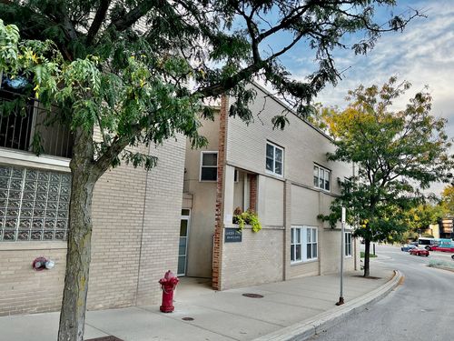 101-1834 Ridge Ave, Evanston, IL, 60201 | Card Image