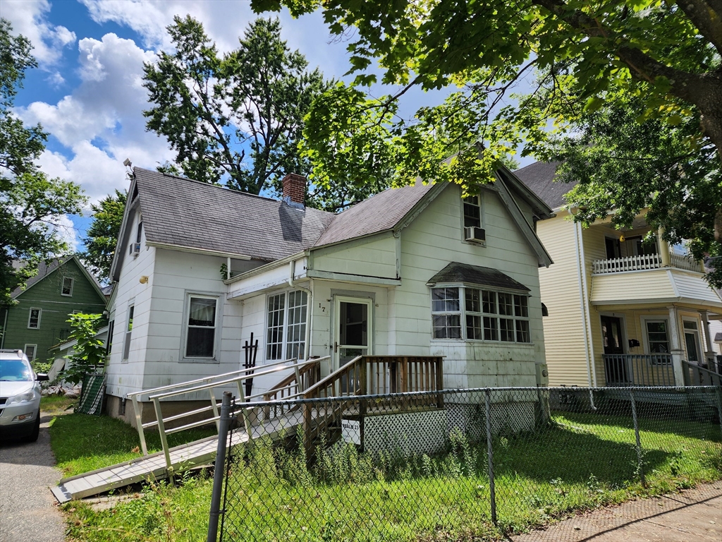 Forest St, Springfield, MA 01108