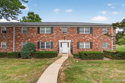 c-3137 Roger Williams Dr, Bridgeton, MO, 63044-3165 | Card Image