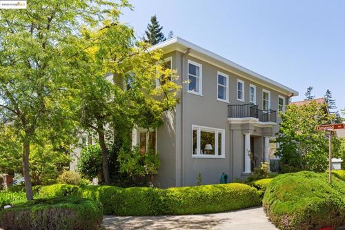 2946 Piedmont Ave, Berkeley, CA, 94720-2121 | Card Image