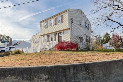 1 Revere Dr, Foxboro, MA, 02035-3009 | Card Image