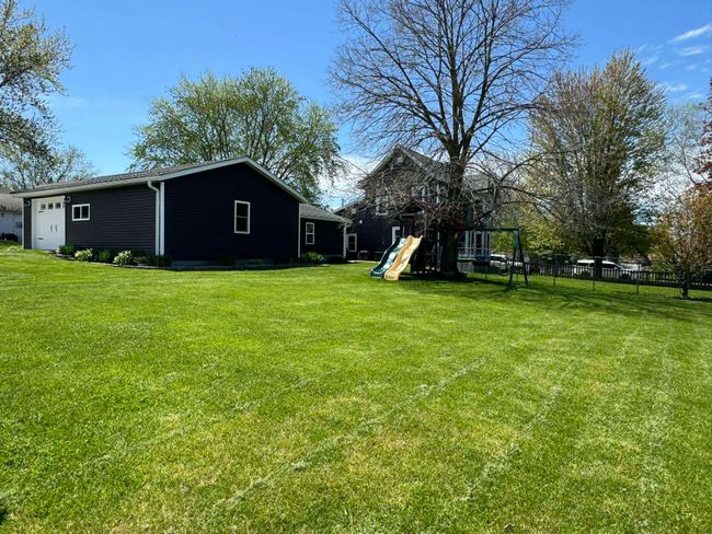 226 S Sidney St, House other with 3 bedrooms, 2 bathrooms and null parking in SHULLSBURG WI | Image 60
