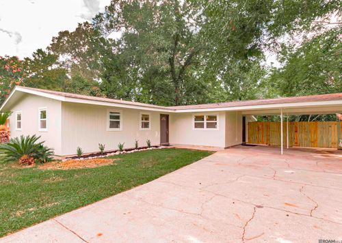 8261 Sholar Dr, Baton Rouge, LA, 70809-2125 | Card Image