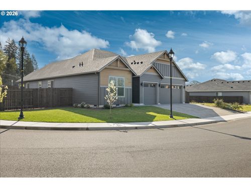 135 Se Airedale Ave, LaCenter, WA, 98629 | Card Image